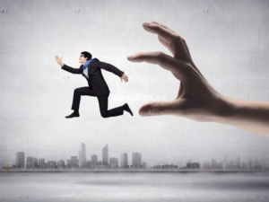 Giải Mã Giấc Mơ Bị Rượt Đuổi: Hé Lộ Nỗi Lo Lắng Ẩn Giấu Trong Tiềm Thức